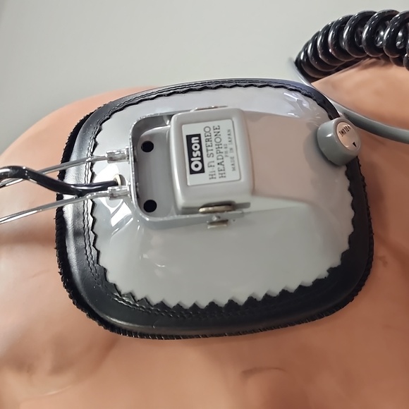 Vintage Olson Model PH-82 Dynamic Stereo Headphones Over Ear Unused In Box  G2 - Picture 4 of 9